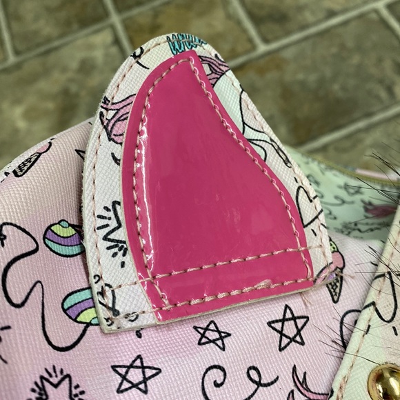 ✨Host Pick✨Under One Sky Unicorn Weekender Duffel Bag Gold Accents, Pink… - Picture 7 of 12